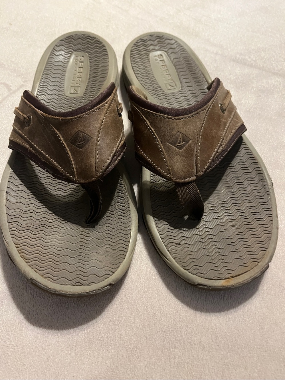EUC SPERRY Top Siders Men's Leather Flip-Flops - Picture 2 of 12